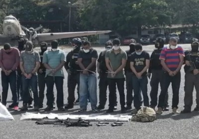 Más de 11 años de cárcel para dos civiles y policías por tráfico 50 kilos de cocaína