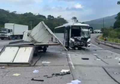 Choque en la CA-5 deja una persona muerta