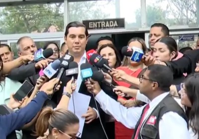 Ministros de SIT y Salud denuncian a Salvador Nasralla por calumnias