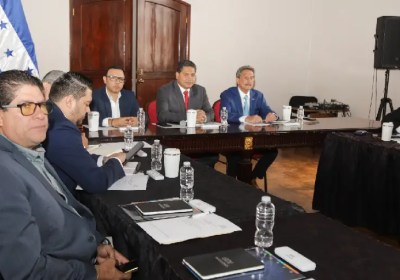 CNI y Comisión de Inversiones del CN coordinan acciones para atraer capital al país