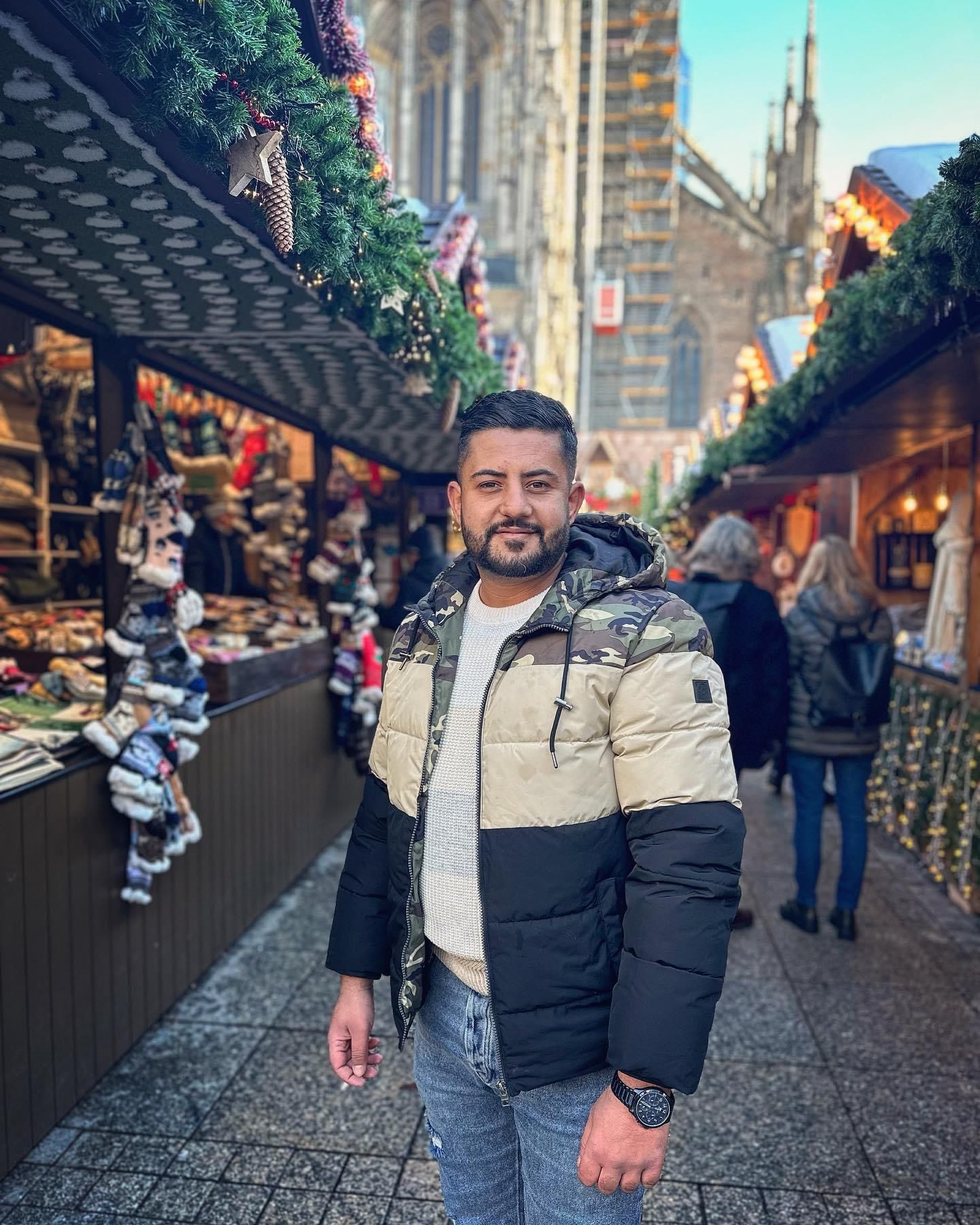 „Ich mache immer einen Plan, bevor ich den nächsten Schritt gehe“: Dhia, Pflegefachkraft aus Tunesien 3 Dhia, Pflegefachkraft aus Tunesien