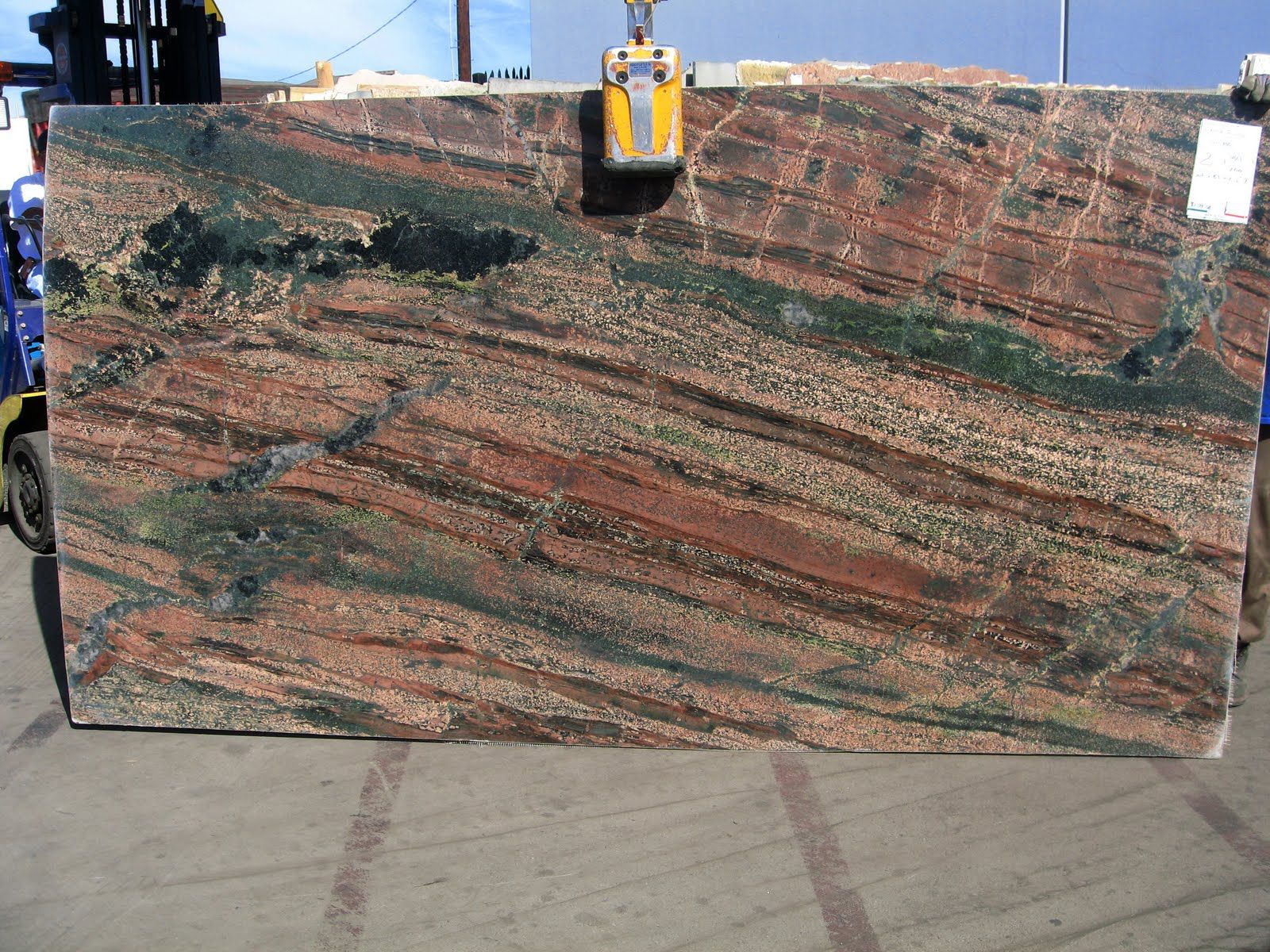 Verde Fuoco Granite Slab