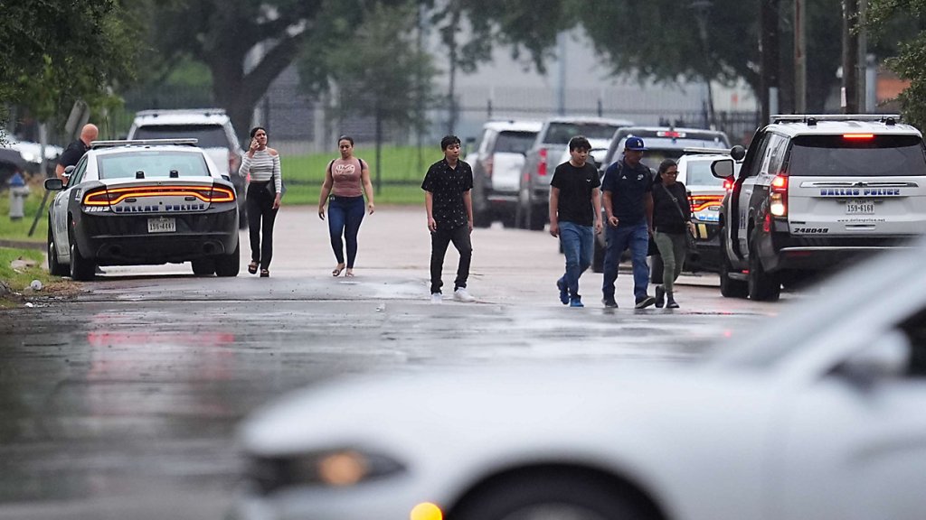 Muere un segundo inmigrante víctima de la balacera en un centro de ICE en Dallas 4 Dalla