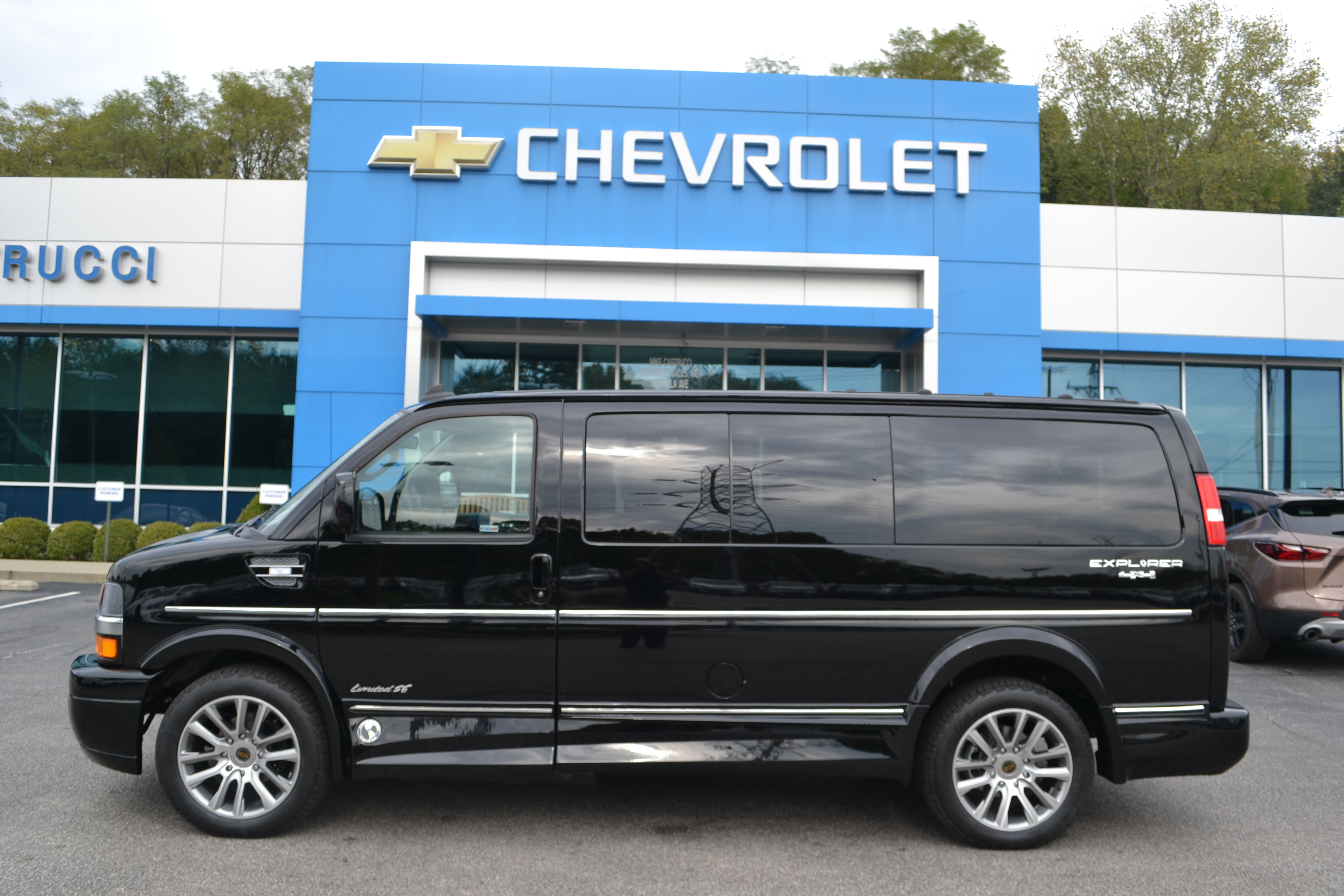 The 1 Conversion Van Dealer Mike Castrucci Conversion Van