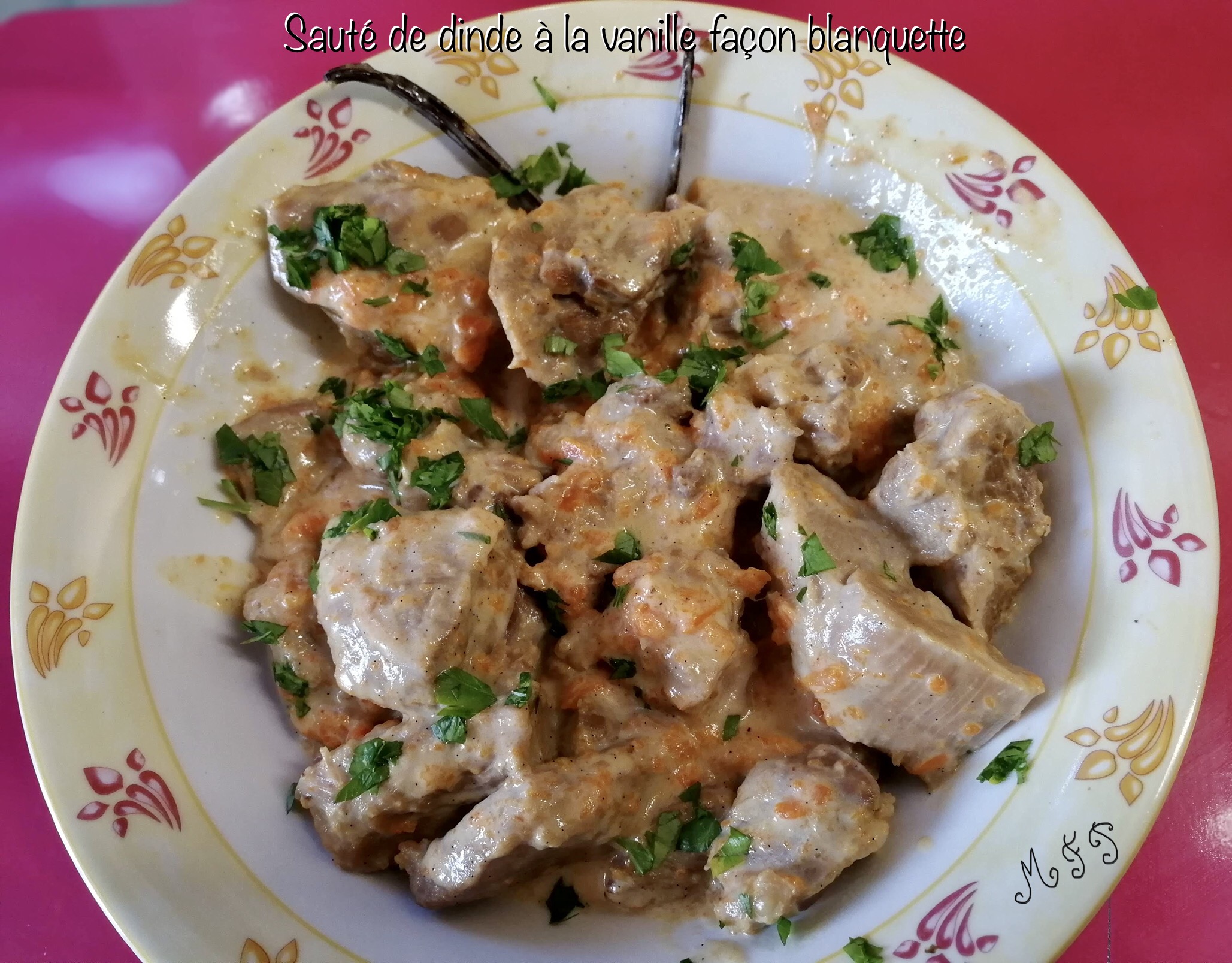 Sauté De Dinde à La Crème Cookeo Sauté de dinde à la vanille façon blanquette - Recette Cookeo