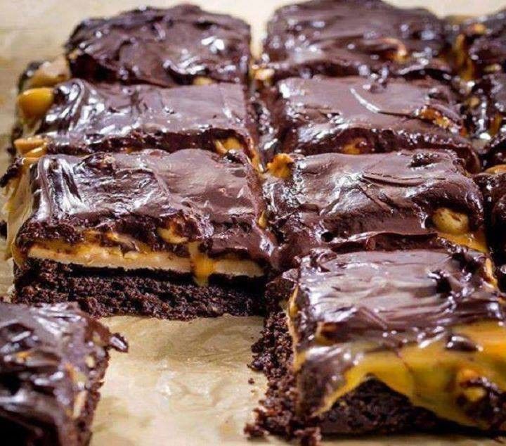 Keto Snickers Brownies