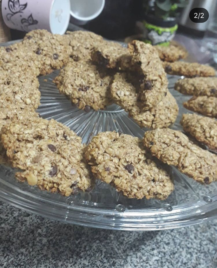 SLIMMING WORLD OAT & CINNAMON COOKIES (2 SYNS FOR 8)