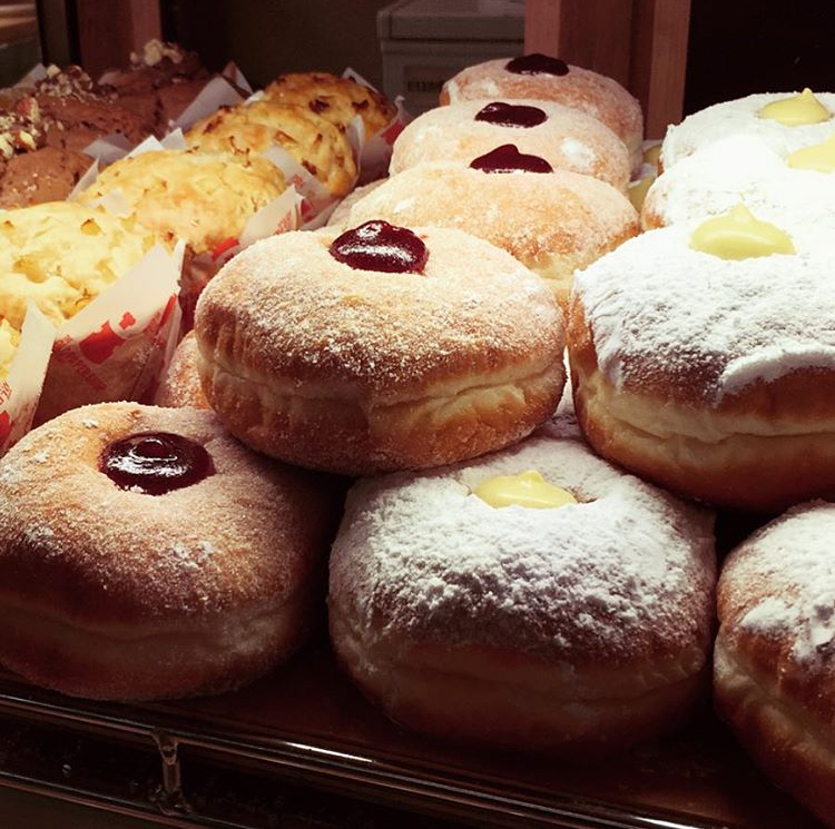 The 1 syn jam doughnut
