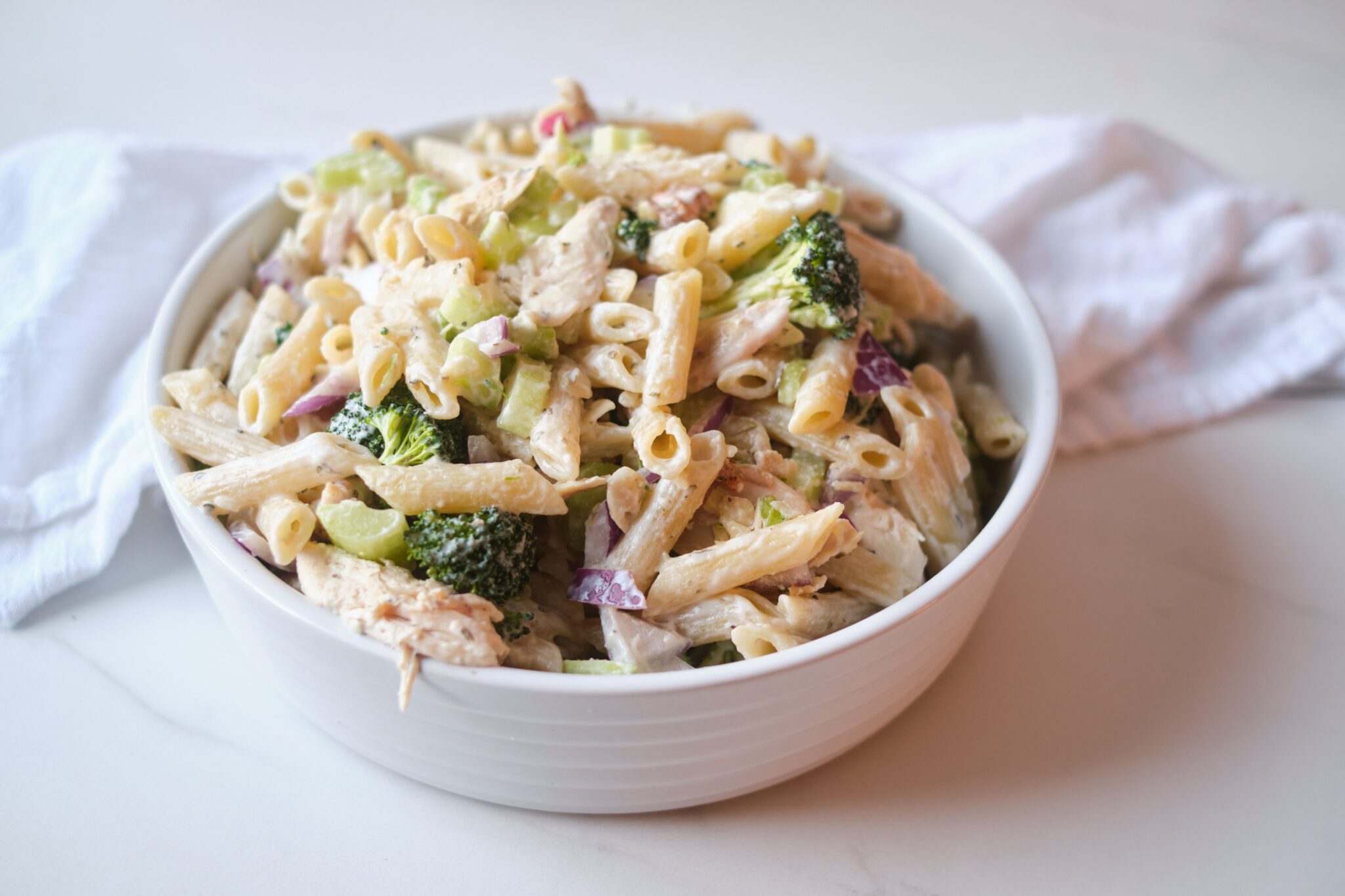 Chicken & broccoli pasta salad