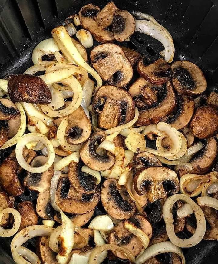 Air fryer mushrooms and onions