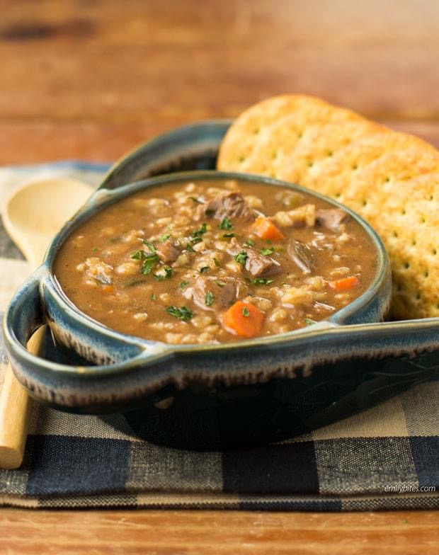 Slow Cooker Beef and Barley Soup