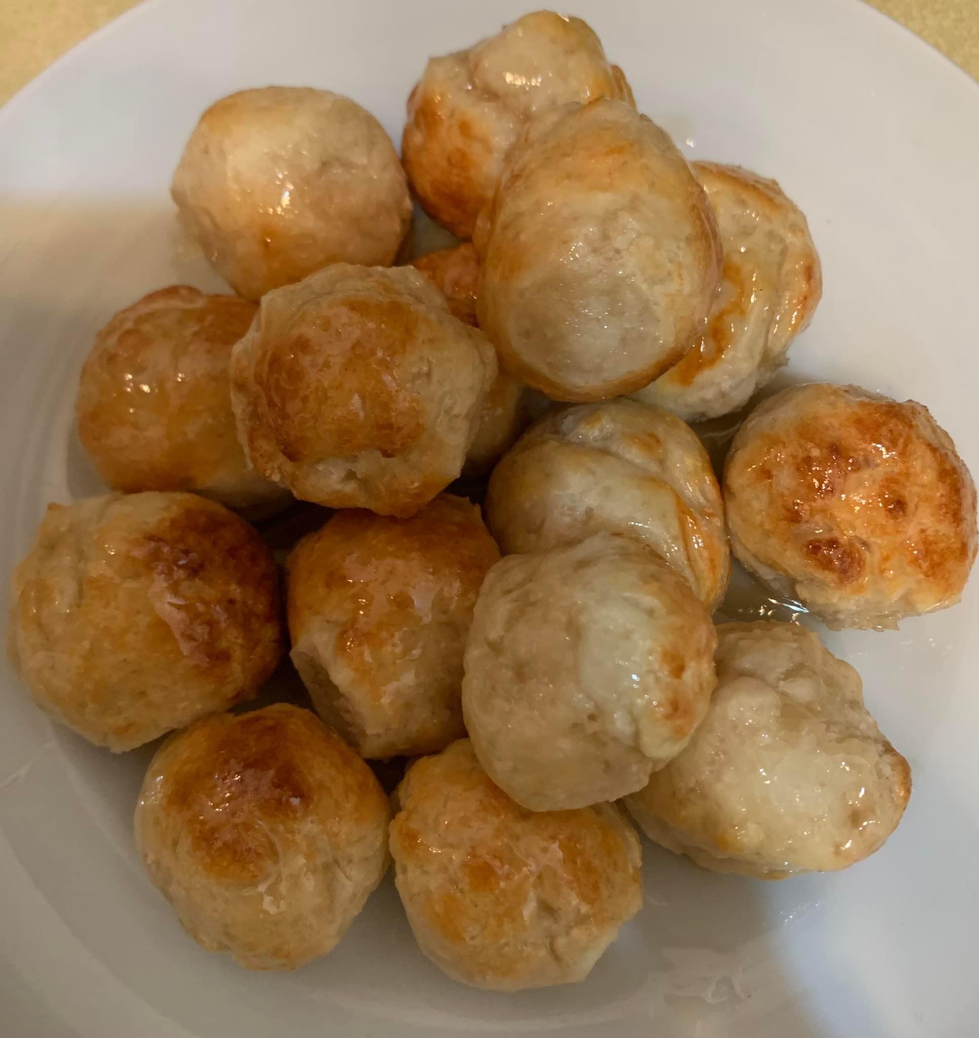 Weight Watchers Air fried Lemon maple donut holes