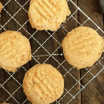 Cheese Straw Cookies (Cheese Happies)