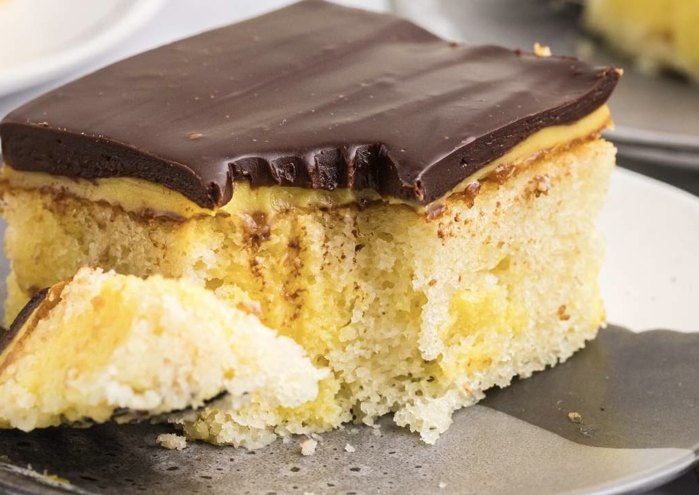 Boston Cream Sheet Cake