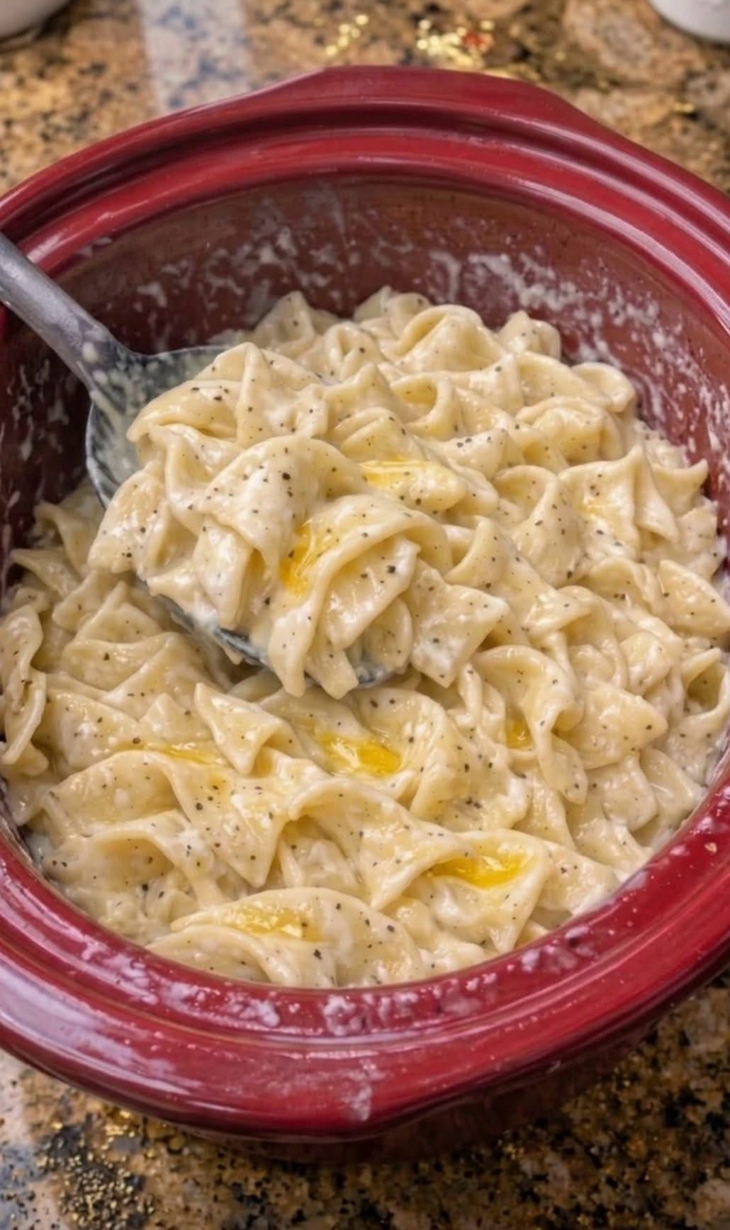 Slow Cooker Sour Cream Noodles