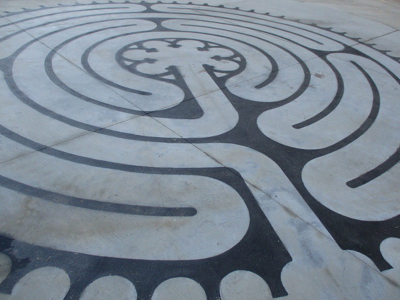 Cool labyrinth under the San Diego Trolley! – Cool San Diego Sights!
