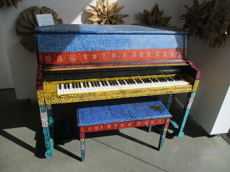 アート・デザイン・音楽 by Paul Misso/IDEA Hand-painted piano at Oceanside Museum of Art! – Cool San Diego