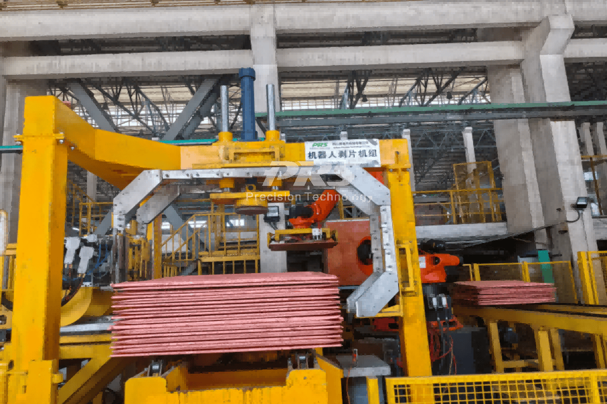 Robotic Cathode Stripping Machine