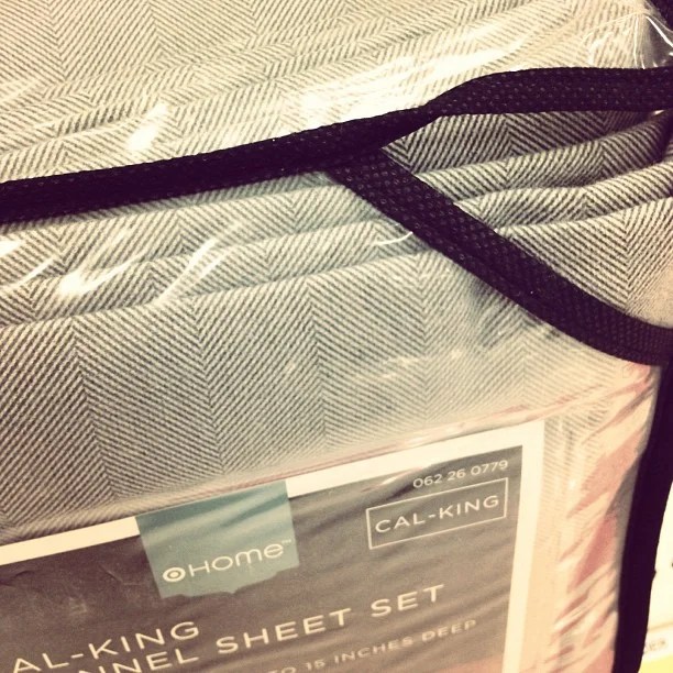 TARGET HOME FLANNEL SHEET SET