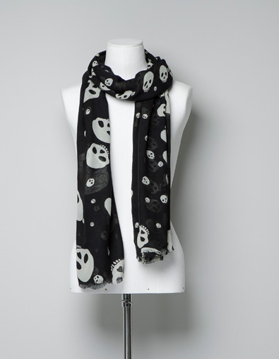 ZARA SKULL PRINT SCARF
