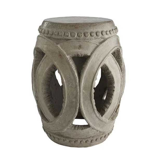 WISTERIA INTERLOCKING RINGS STOOL