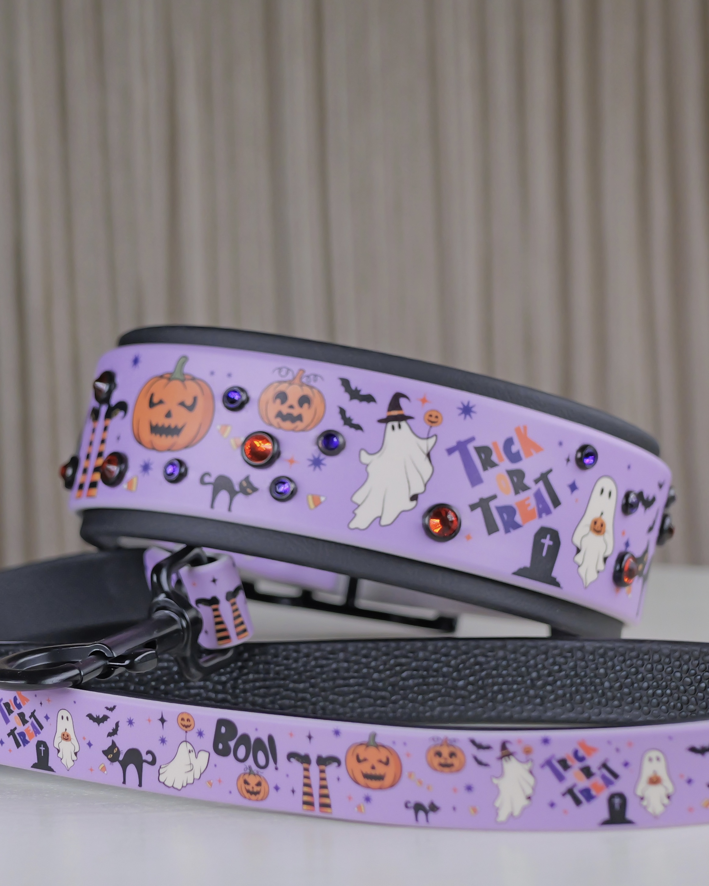 vintage halloween dog collar and leash bundle