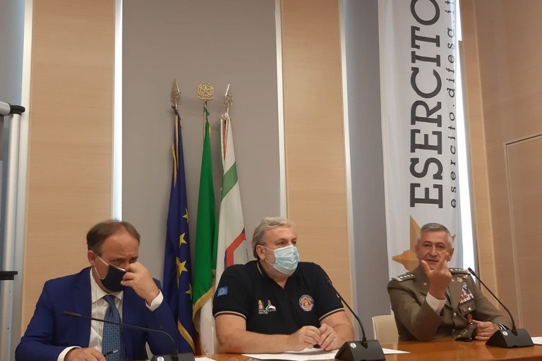Puglia: Formazione Professionale Per I Giovani Militari, Il Gen. Tota E Il Presidente Emiliano Firmano L'accordo 512_x_768_jpg