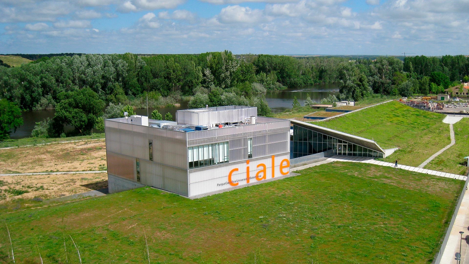 Gran reconocimiento a la USAL en los galardones «Desafío Universidad-Empresa» de la Junta de Castilla y León