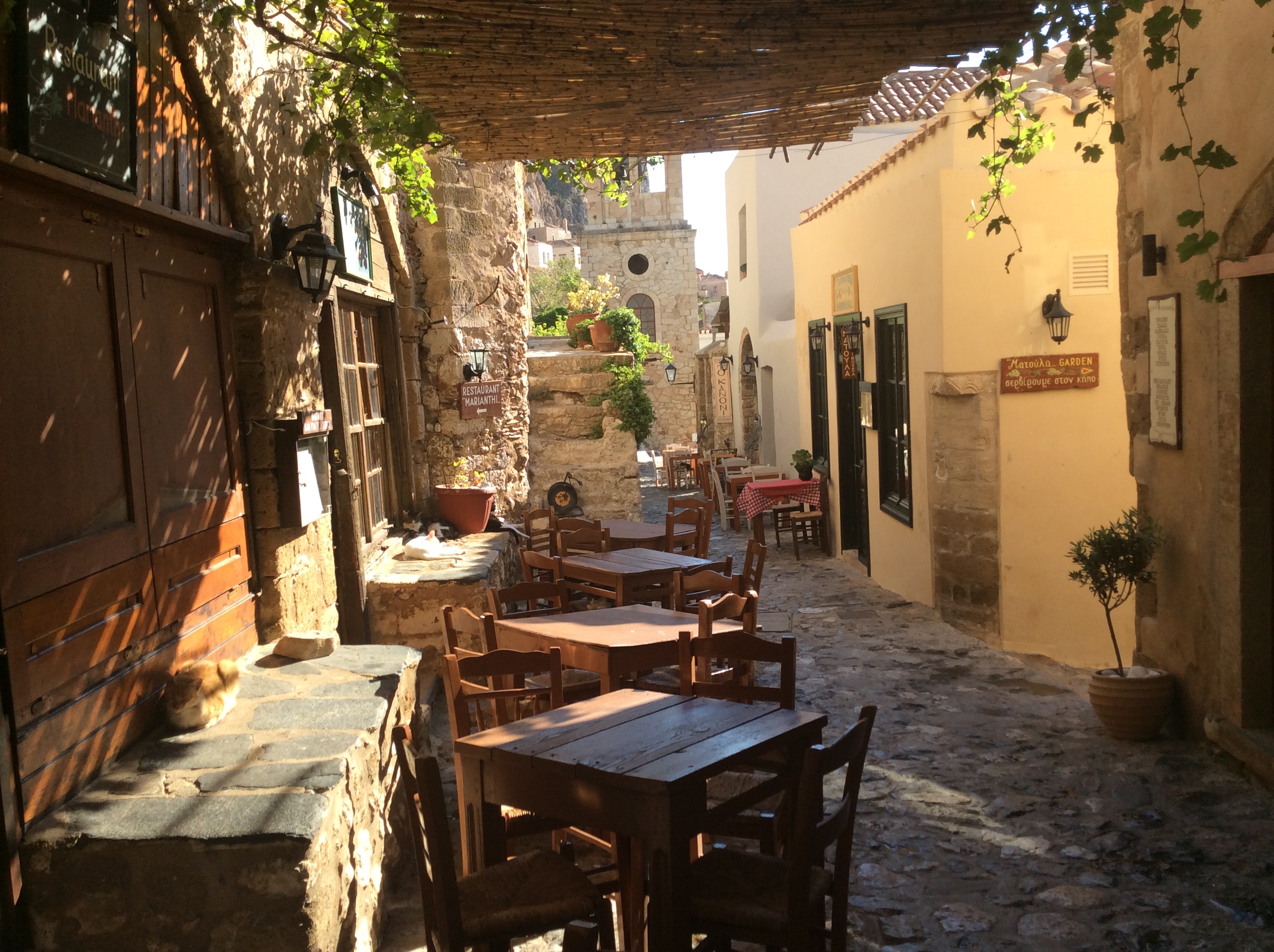 La strada principale, 3