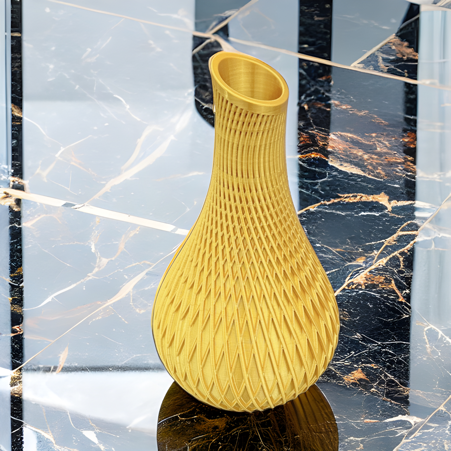 Vanta Vase