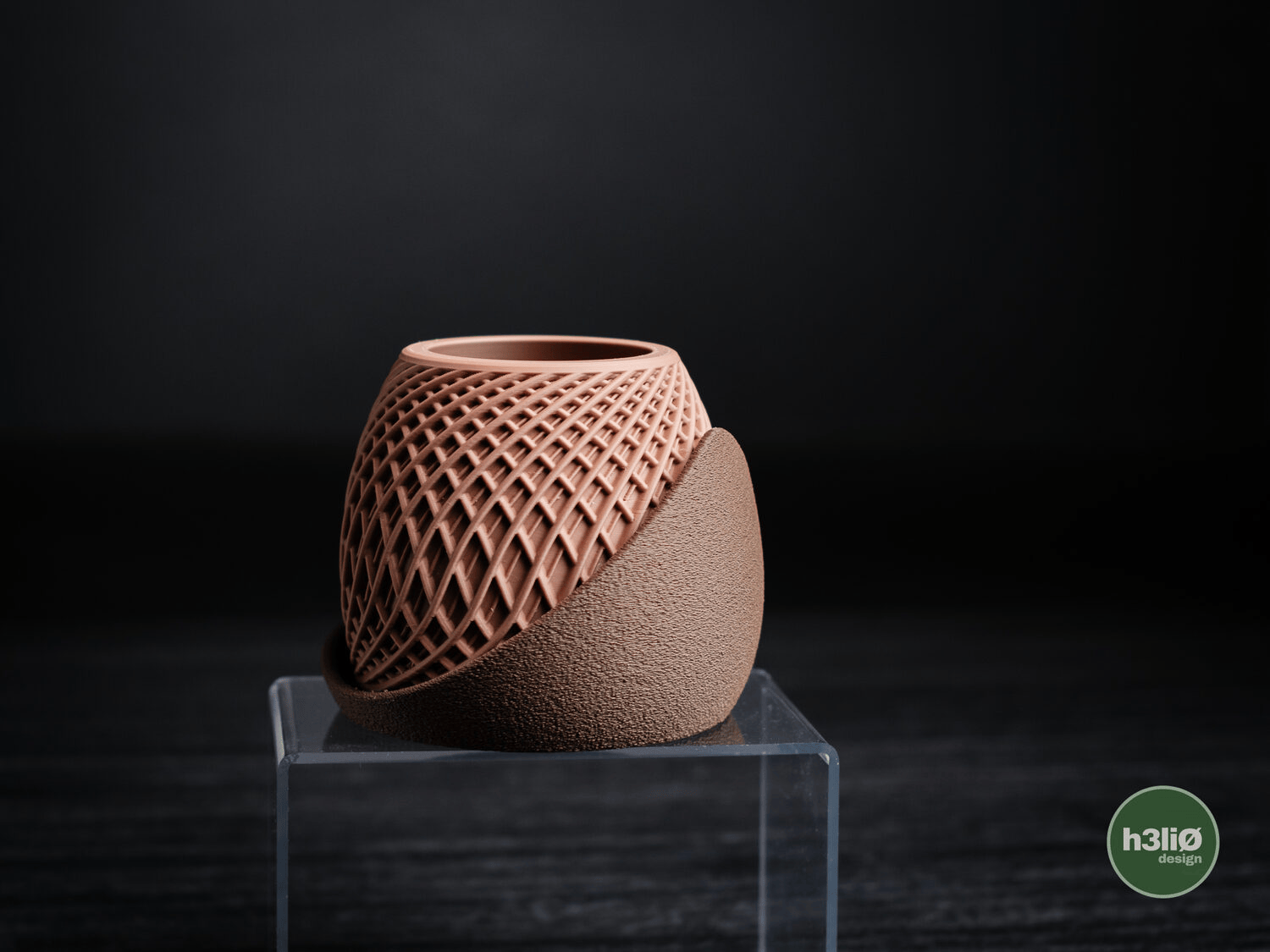 Stryde Planter