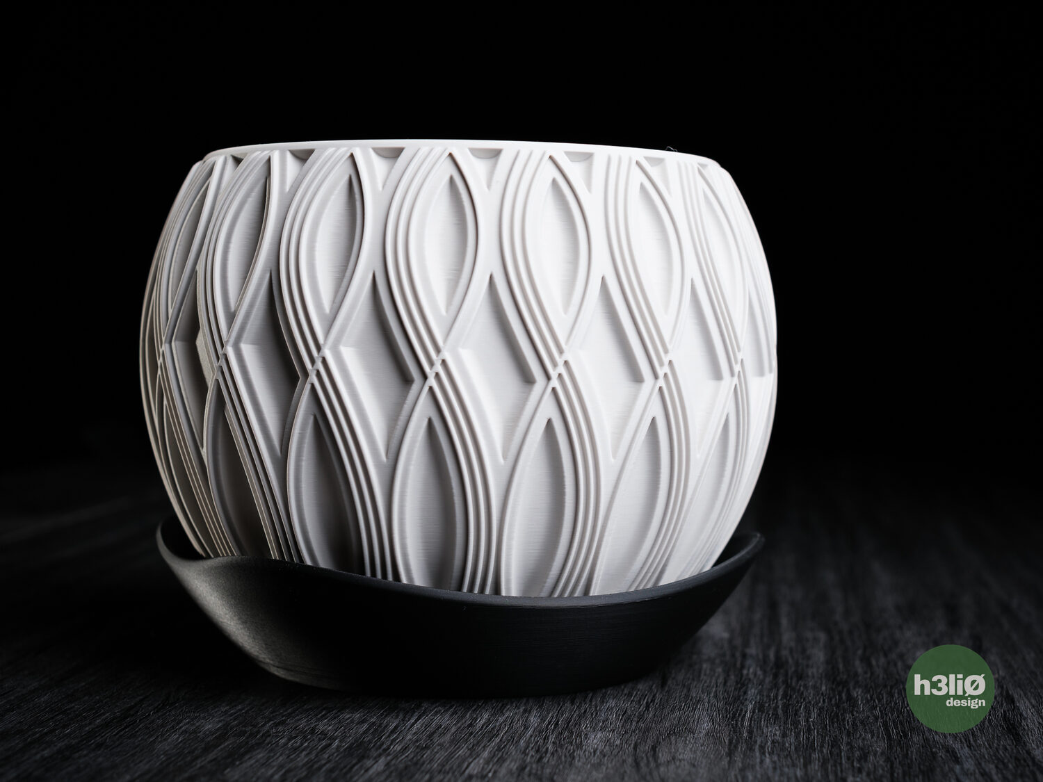 Velar Planter