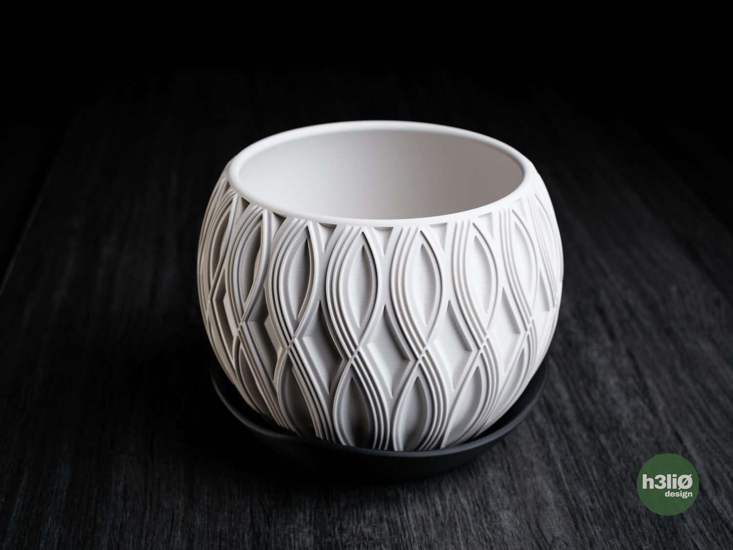 Velar Planter