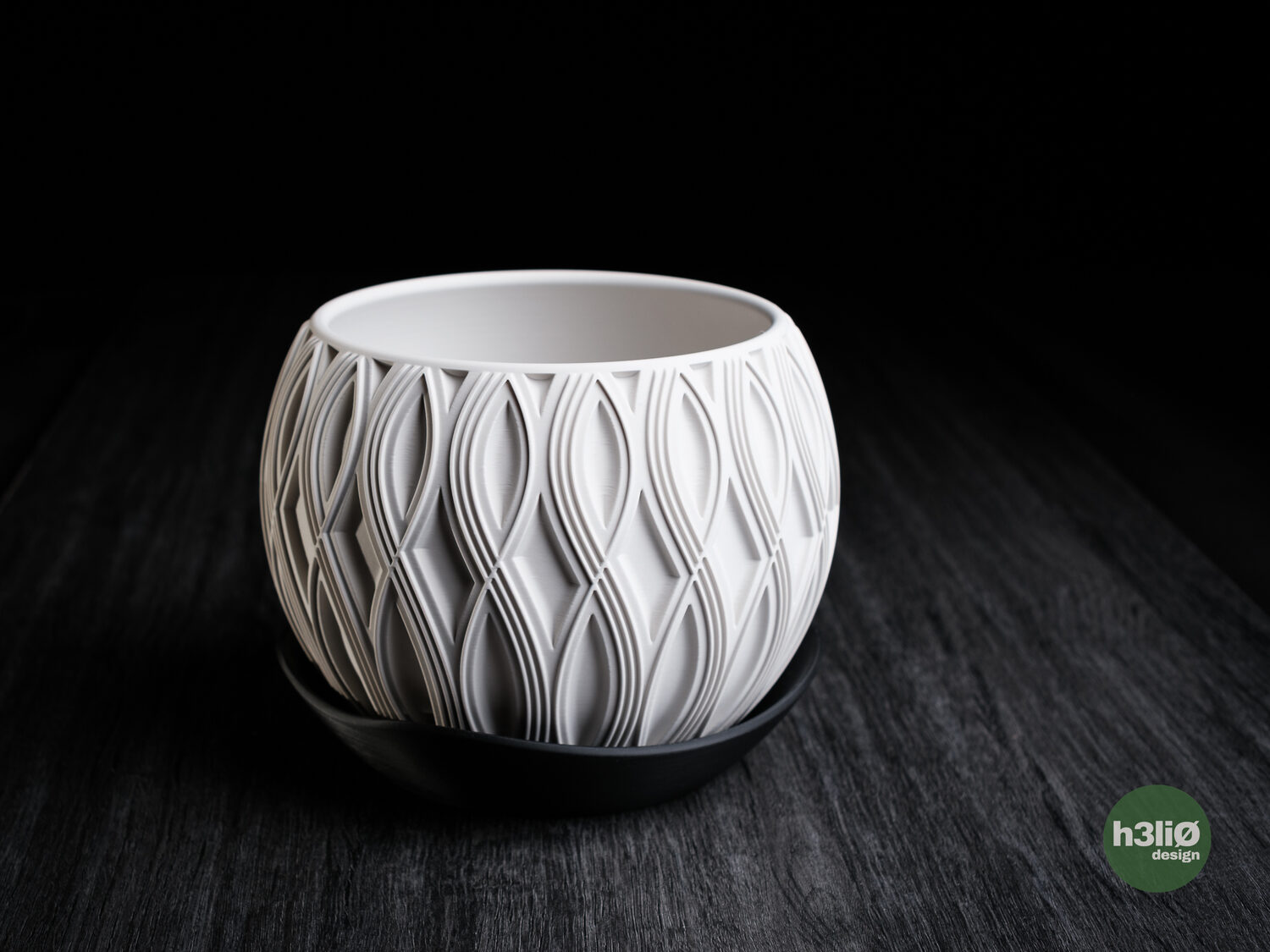 Velar Planter