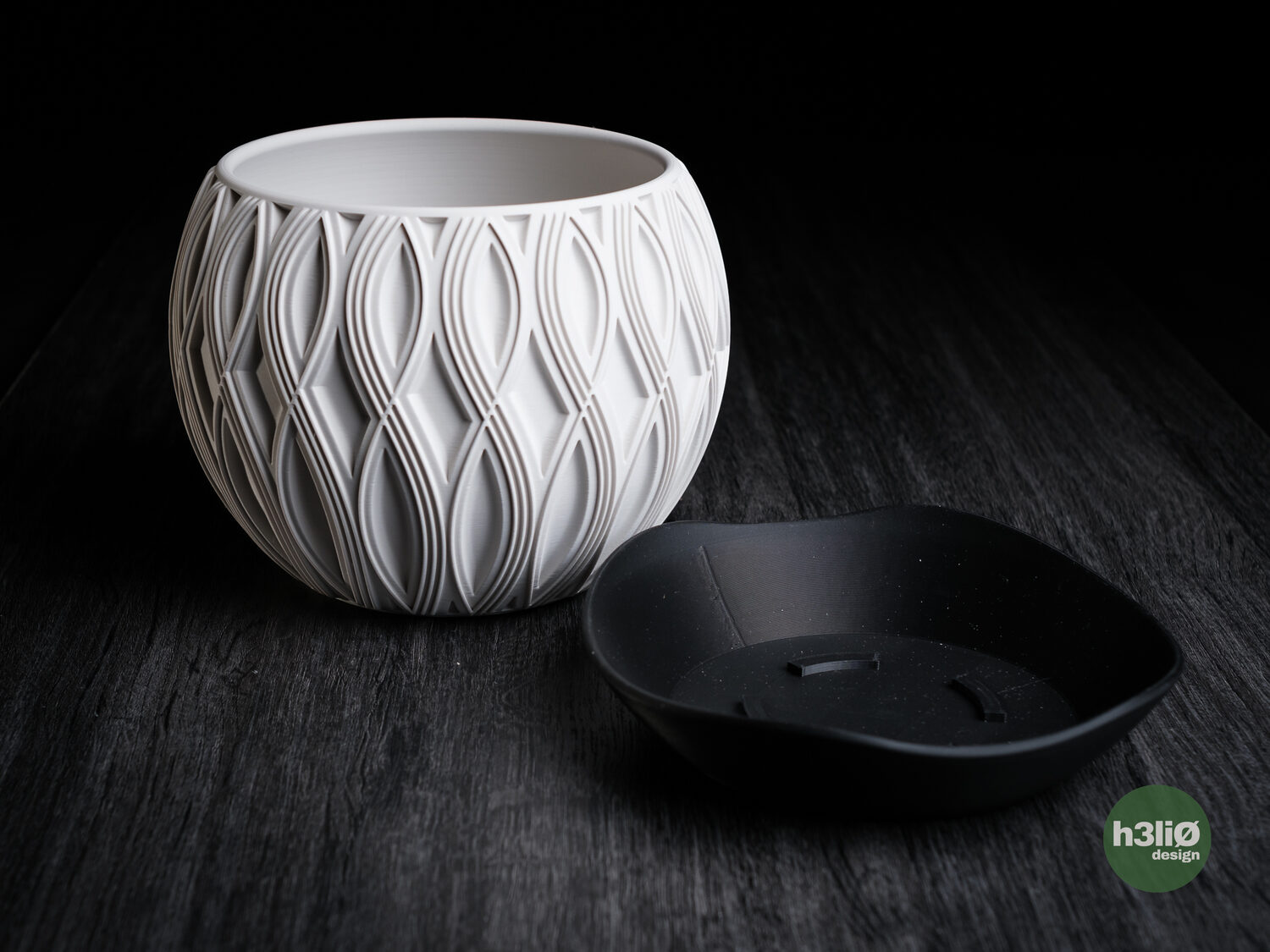 Velar Planter