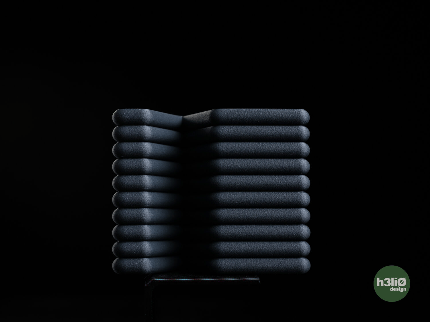 Flow Phone Stand