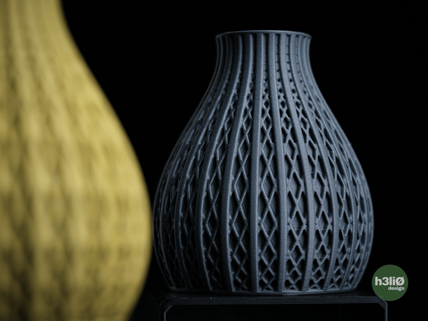 Perpetuo Vase