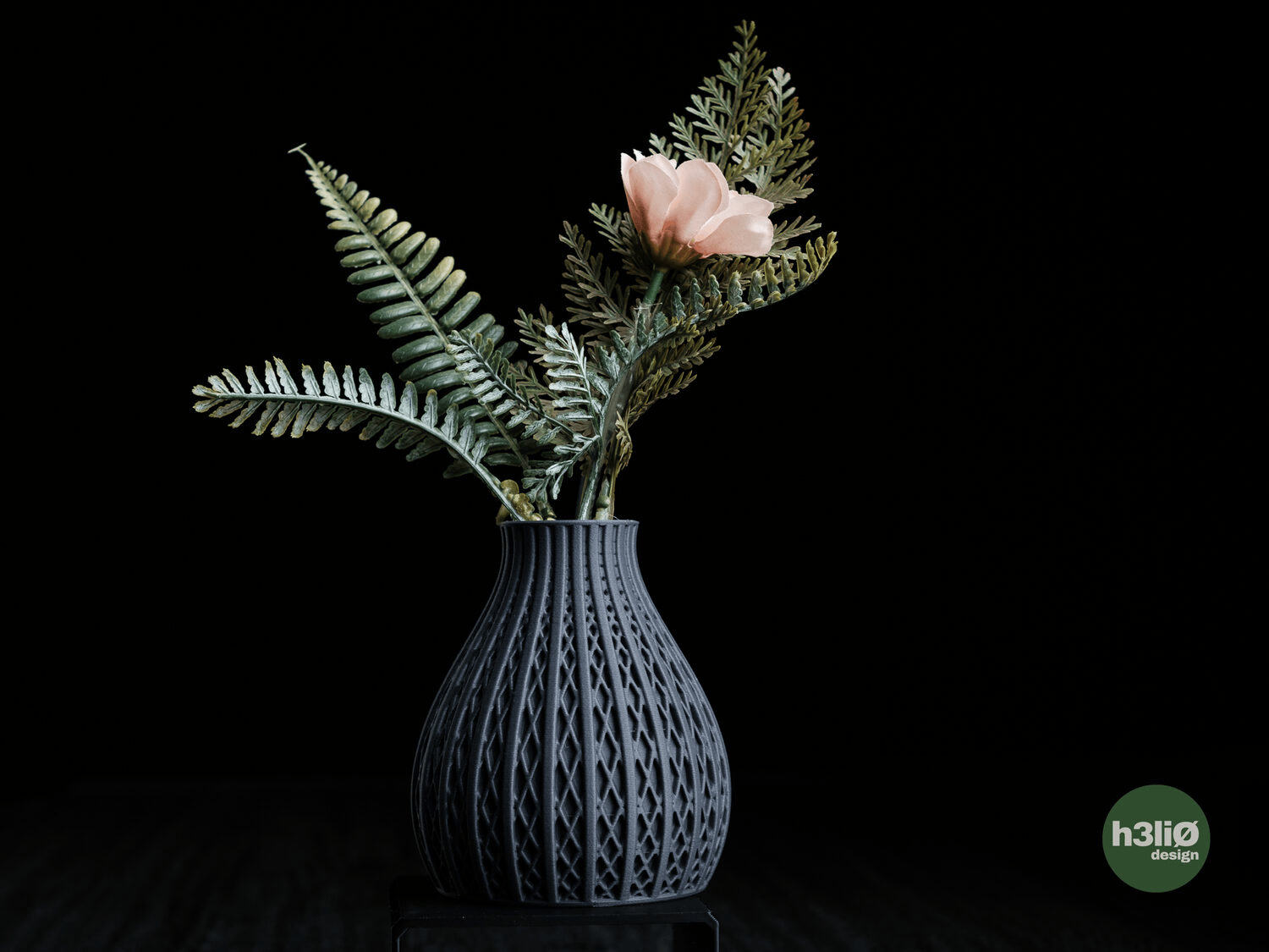 Perpetuo Vase
