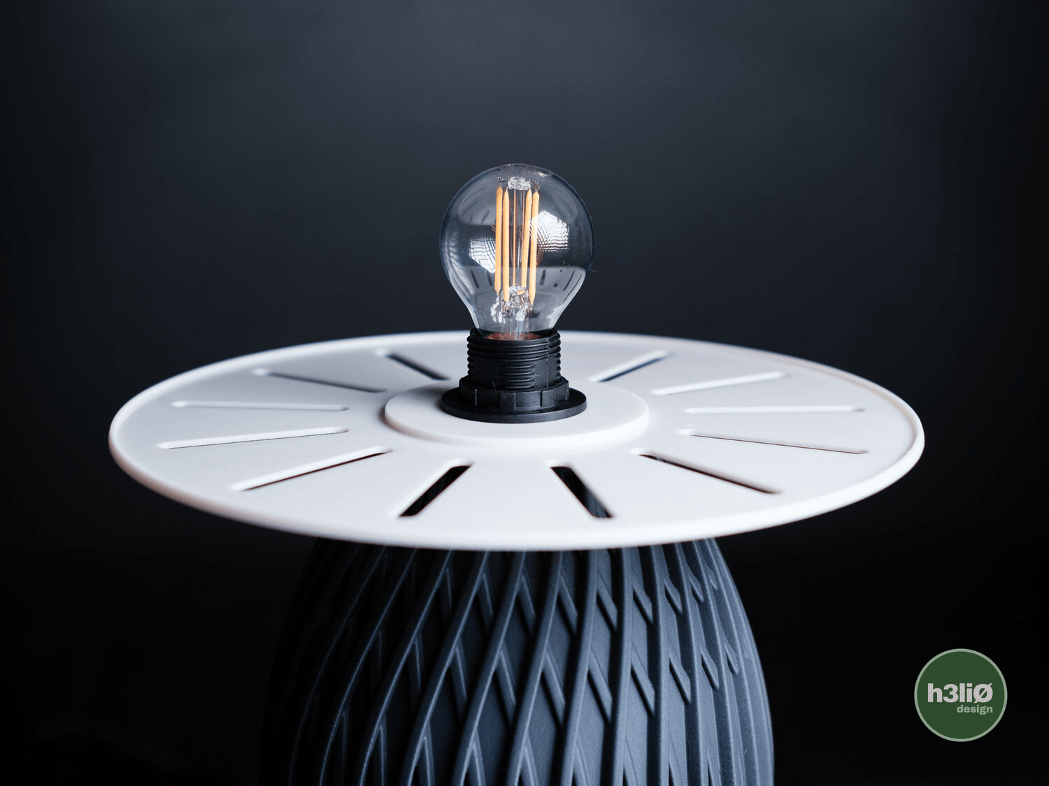 Lucent Lamp