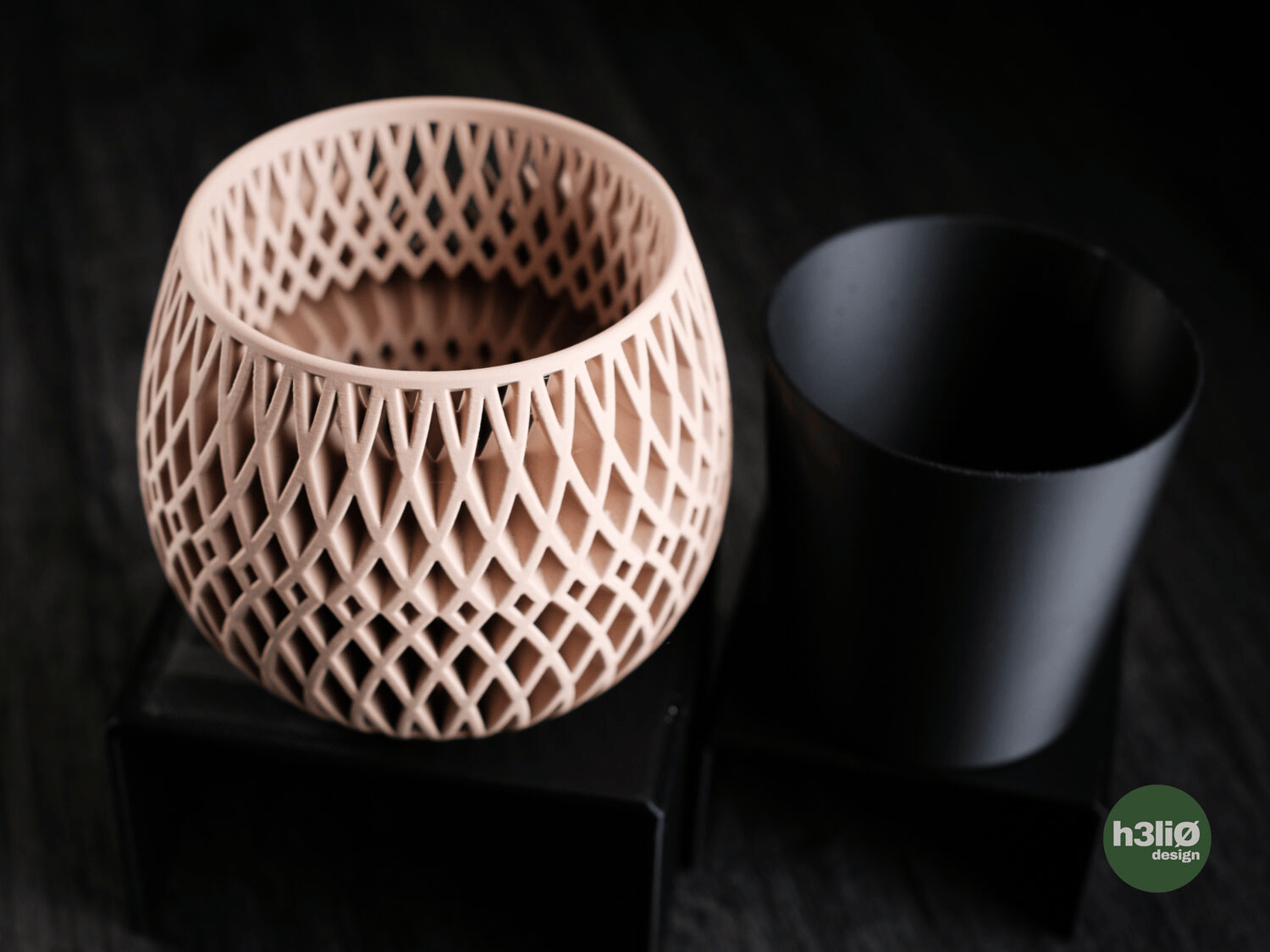 Maia Planter