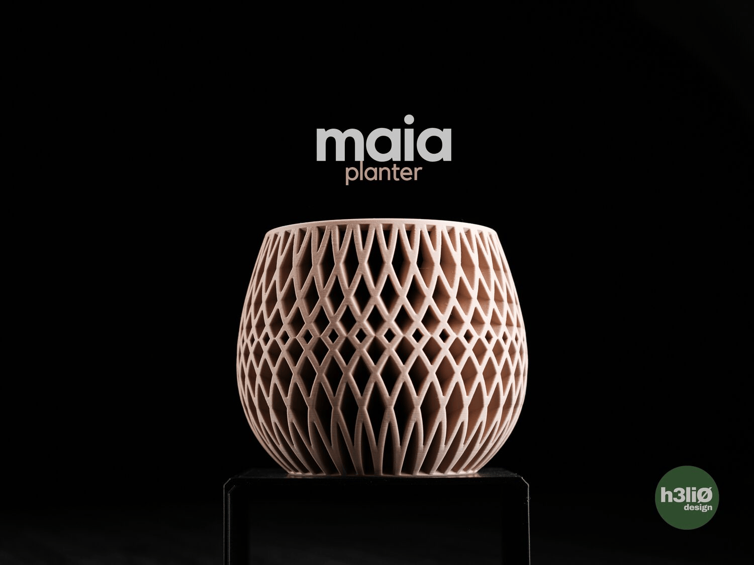 Maia Planter