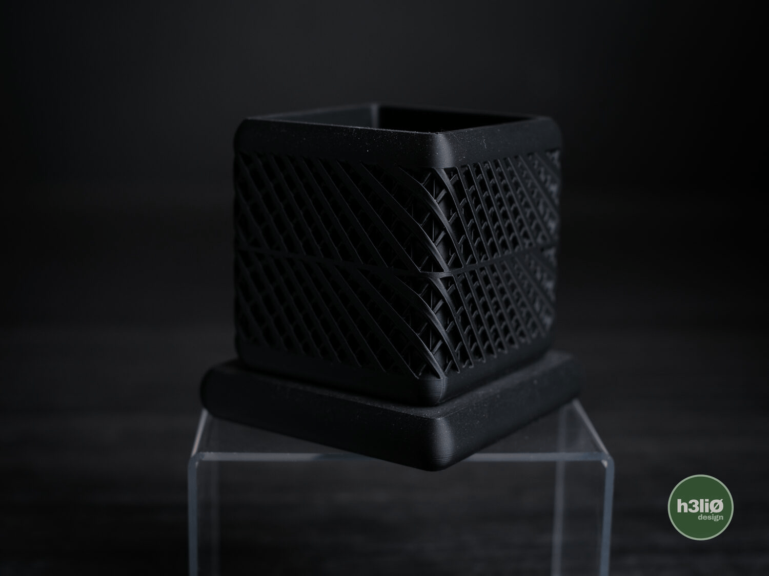 Qube Planter
