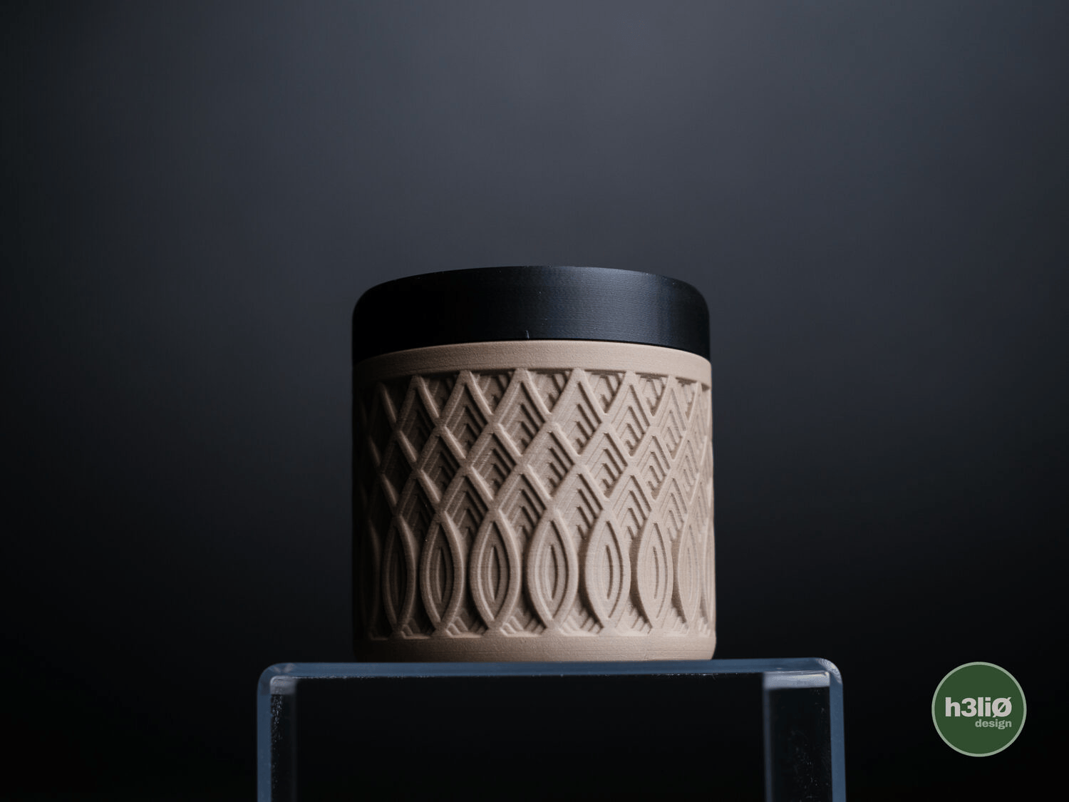Crest Container
