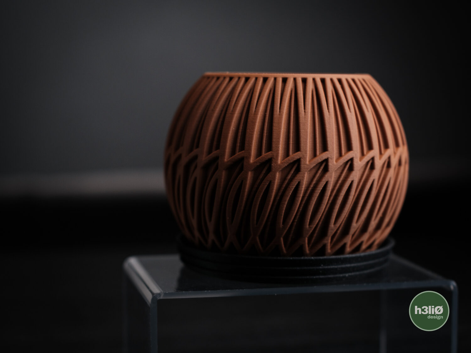 Lumen Planter