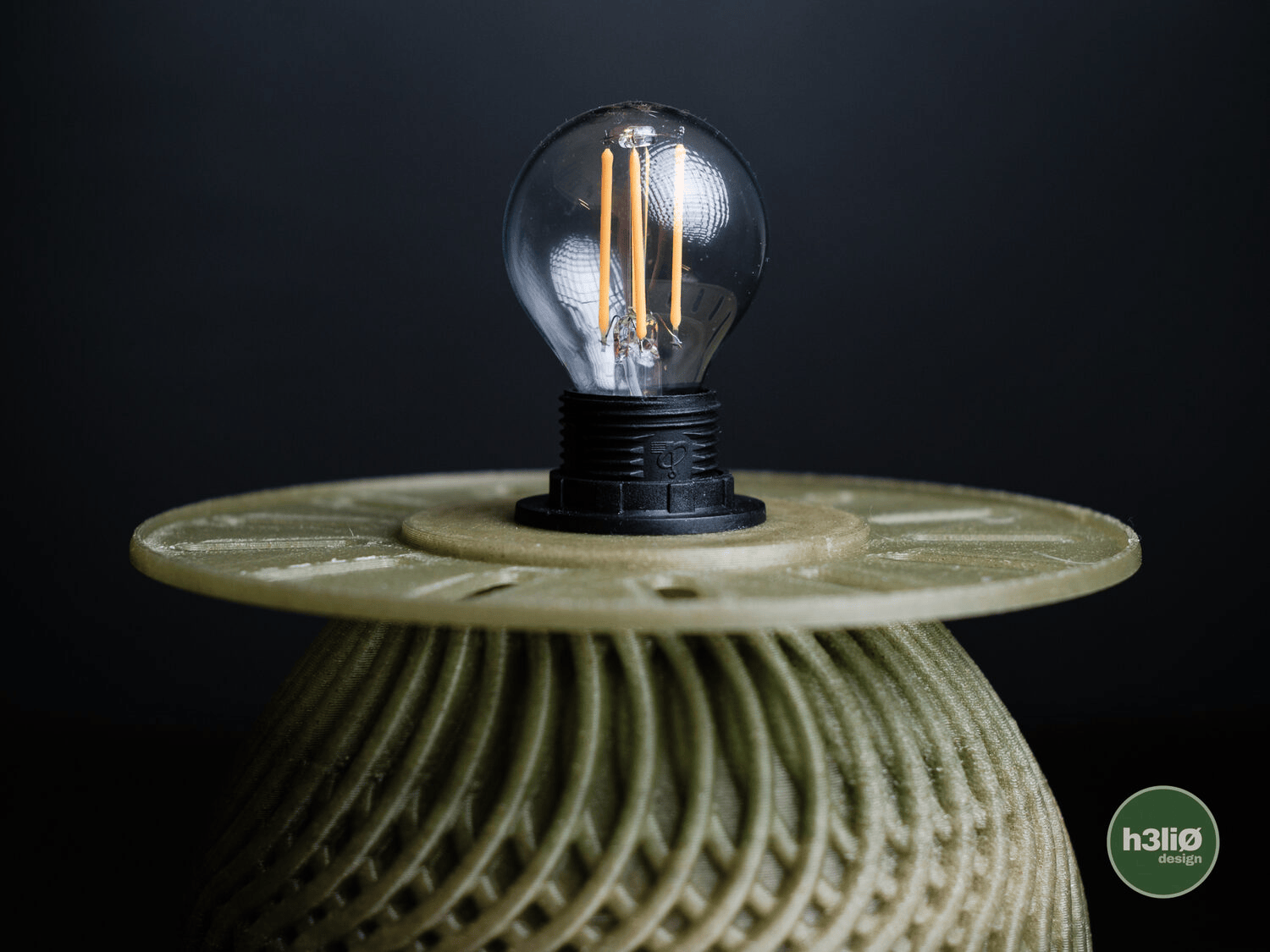 Umber Lamp