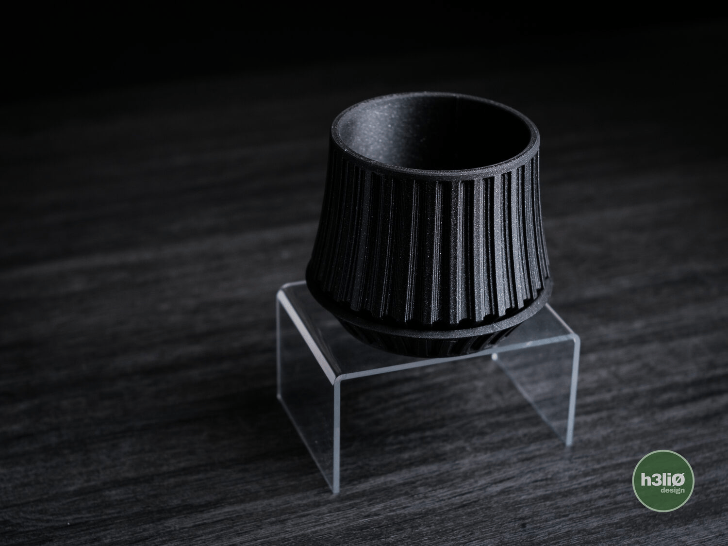 Echoic Planter