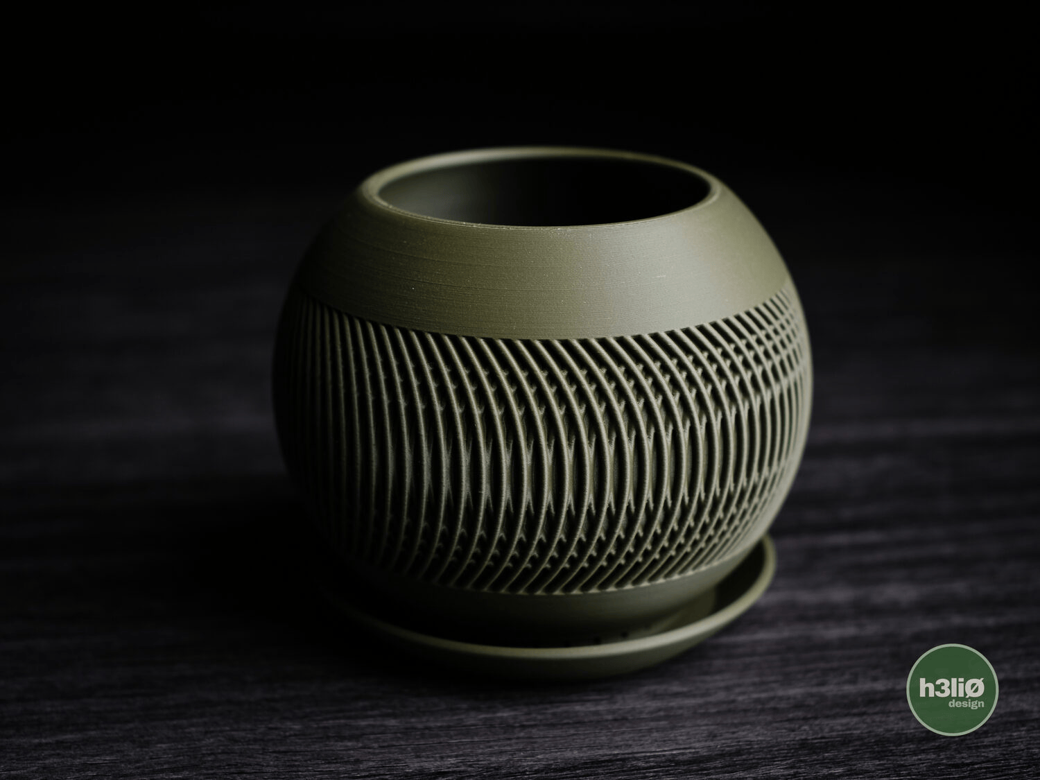 Solis Planter