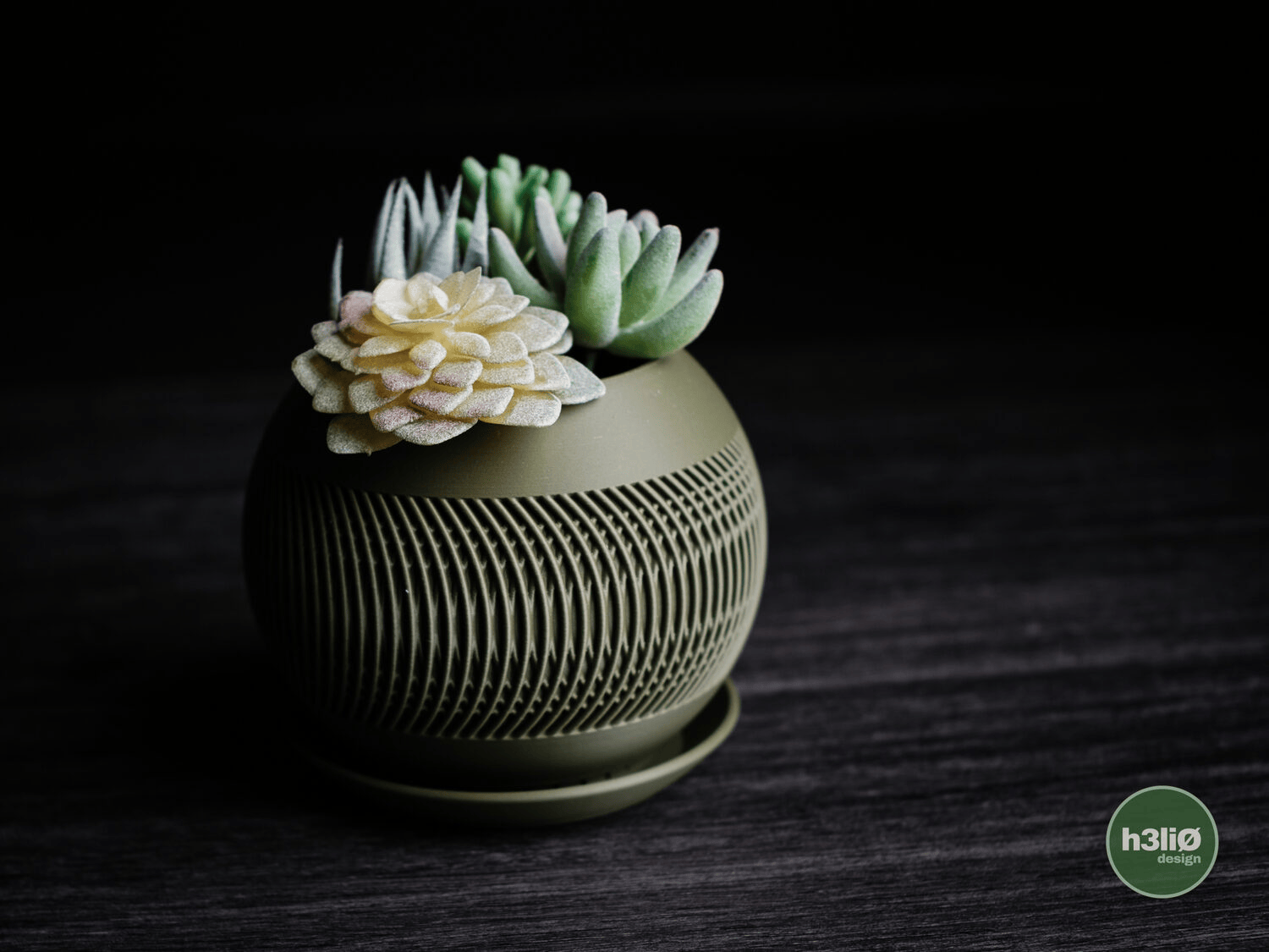 Solis Planter