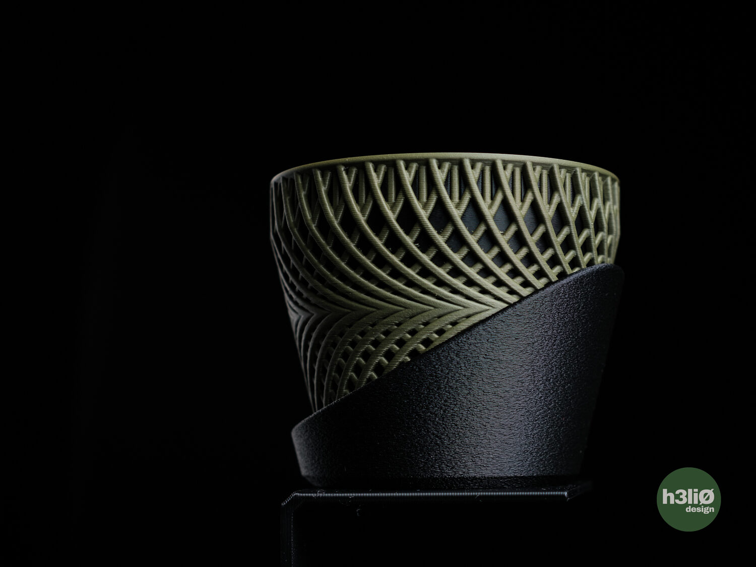 Adrift Planter