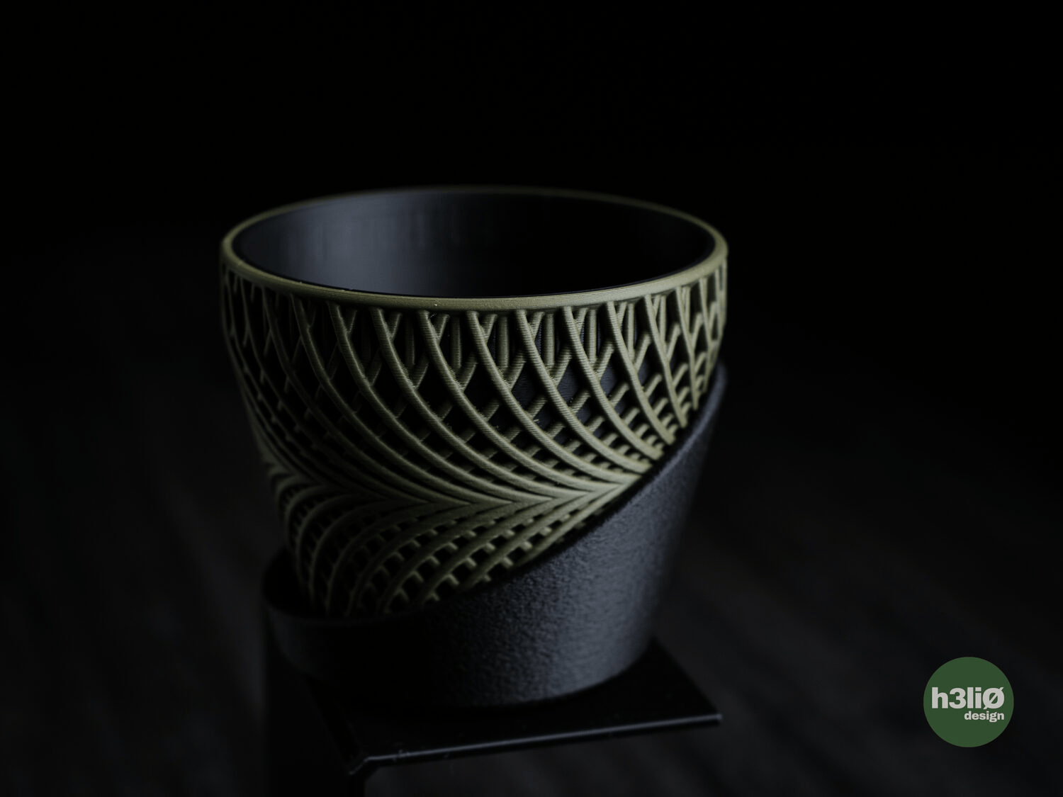Adrift Planter